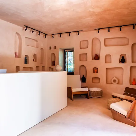 Birdcage 33 - Adult Only Hotel