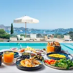 Birdcage 33 - Adult Only فندق يالِكافاك