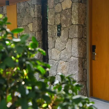 Birdcage 33 - Adult Only *