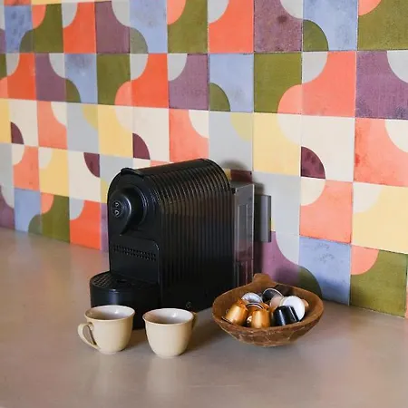 Otel Birdcage 33 - Adult Only *