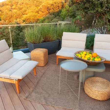 Birdcage 33 - Adult Only Hotel