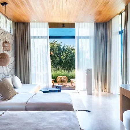 Birdcage 33 - Adult Only Otel