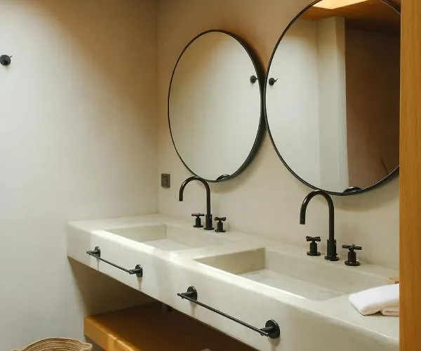 Birdcage 33 - Adult Only מלון *