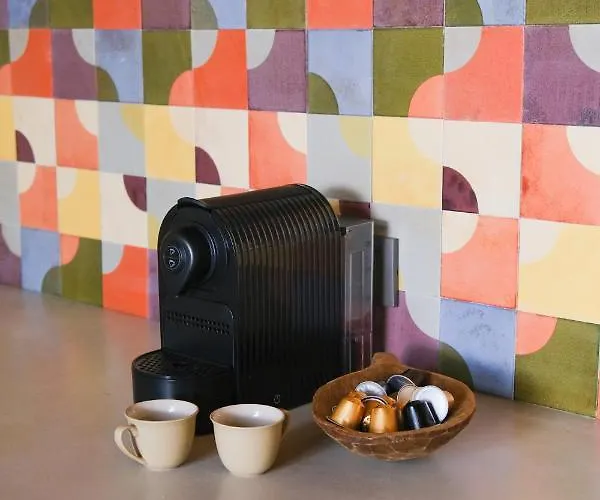 מלון Birdcage 33 - Adult Only *