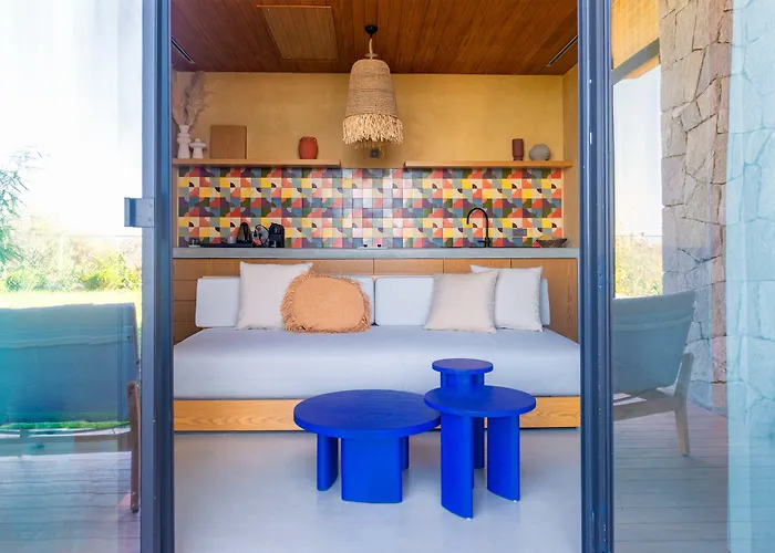 Birdcage 33 - Adult Only מלון